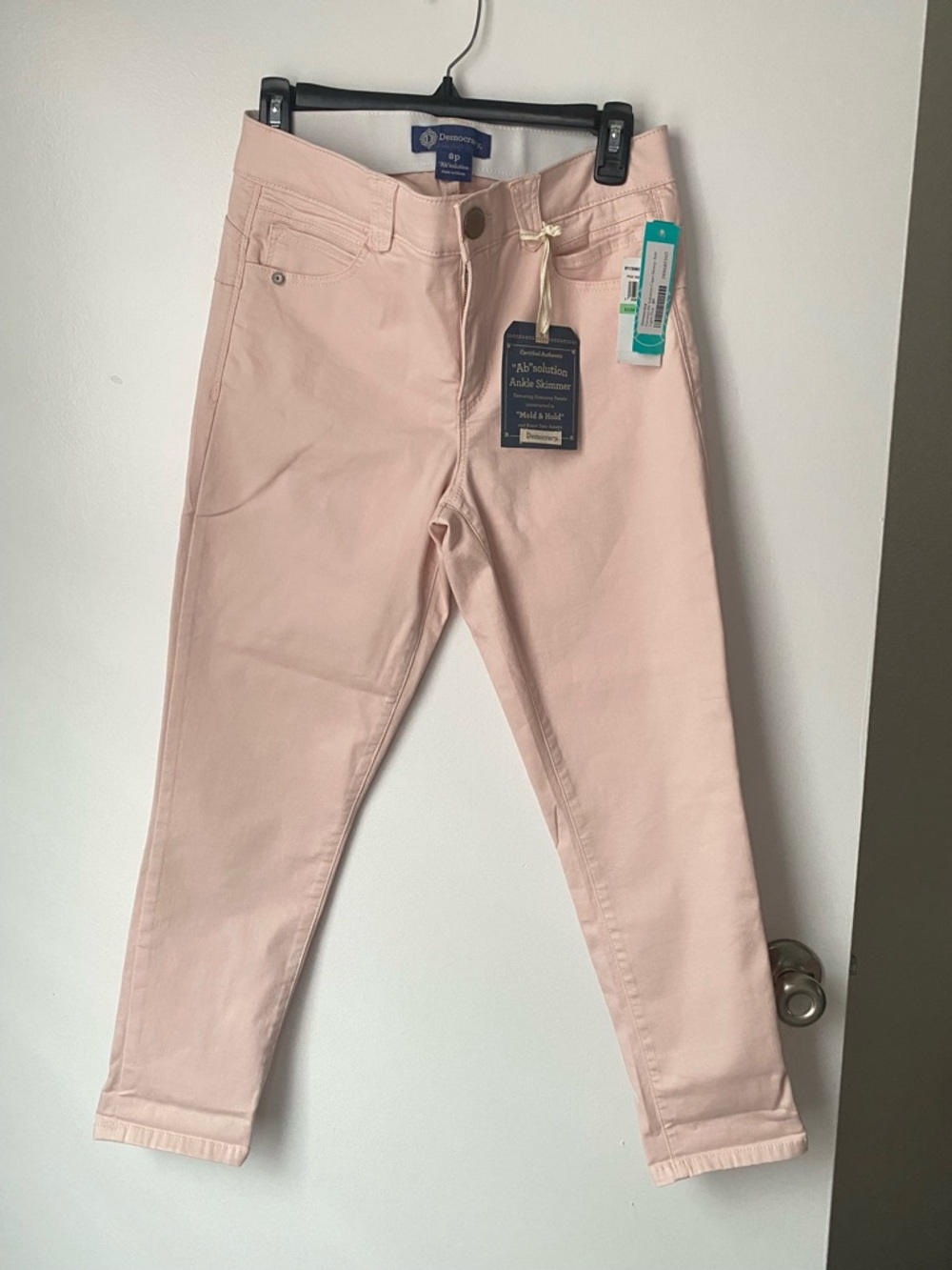 NWT Democracy Ab Solution Karessa Capri Skinny Jeans 8P Petite Light Pink Ankle